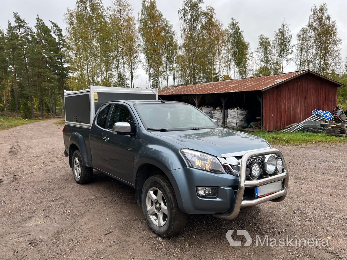 Pickup Isuzu D-Max Space Cab 2.5 TD - Kravas mikroautobuss: foto 3 Pickup Isuzu D-Max Space Cab 2.5 TD - Kravas mikroautobuss: foto 3