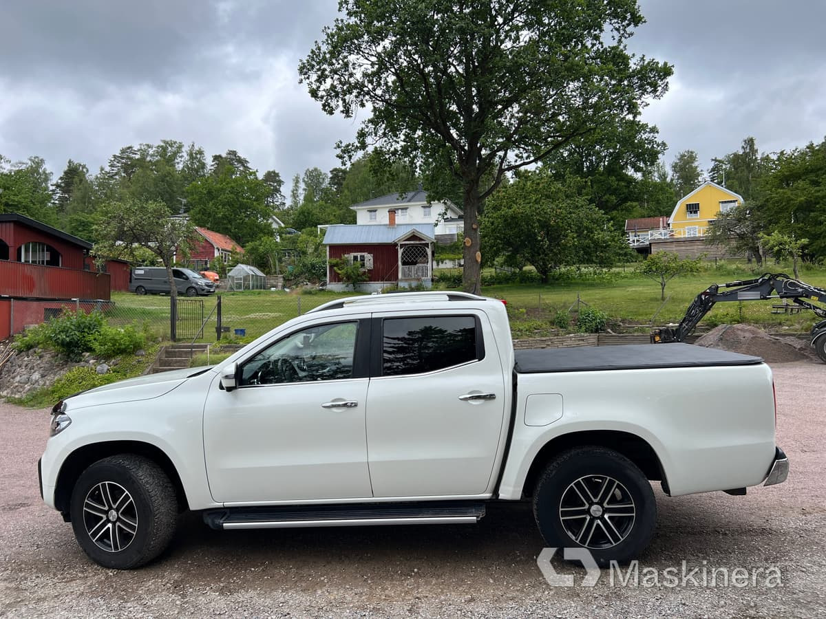 Kravas mikroautobuss Pickup Mercedes-Benz X 250 d: foto 8