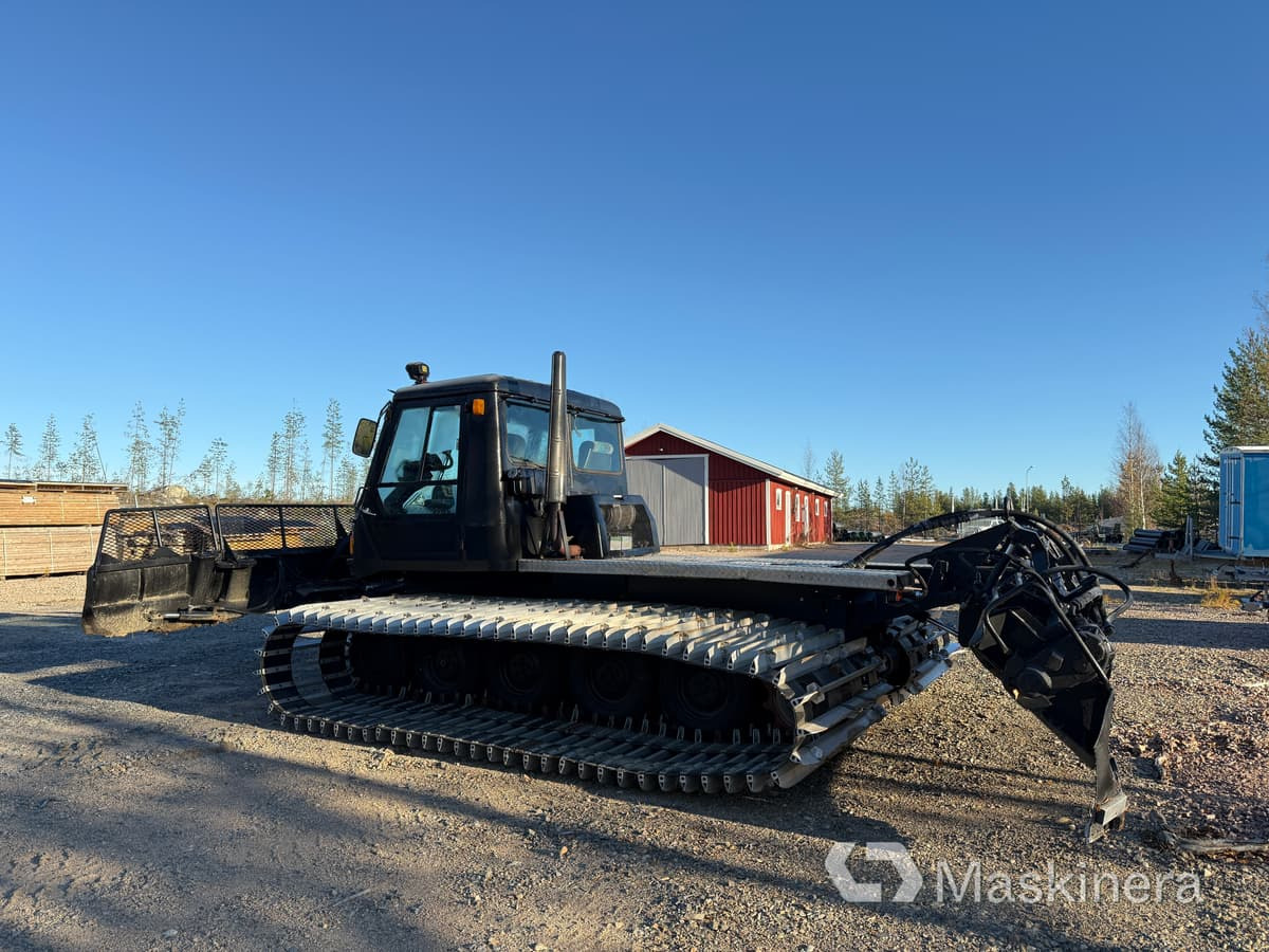 Pistmaskin PistenBully PB39 - Sniega novākšanas tehnika: foto 3 Pistmaskin PistenBully PB39 - Sniega novākšanas tehnika: foto 3