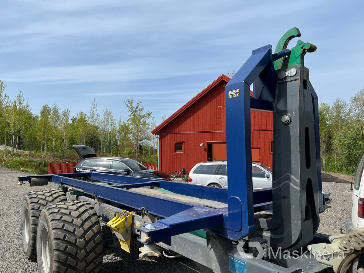 Rosenqvist Försäljning Lastväxlarram för container 20 fot - Būvgružu konteineru/ Pacēlāji ar āķi sistēma: foto 1 Rosenqvist Försäljning Lastväxlarram för container 20 fot - Būvgružu konteineru/ Pacēlāji ar āķi sistēma: foto 1