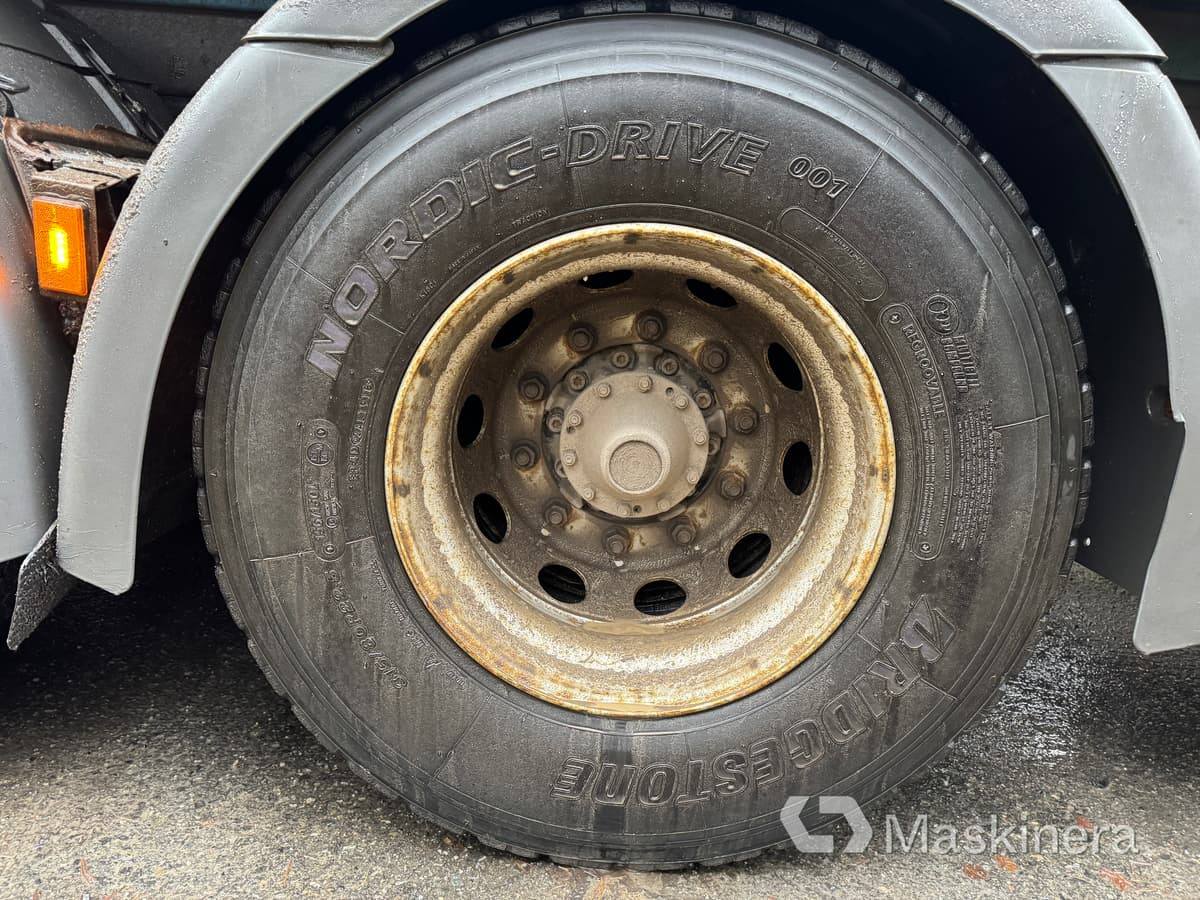 Kravas automašīna pašizgāzējs Scania R500LB8X4*4HHA Kassett bil Scania R500 tridem med vagn: foto 43