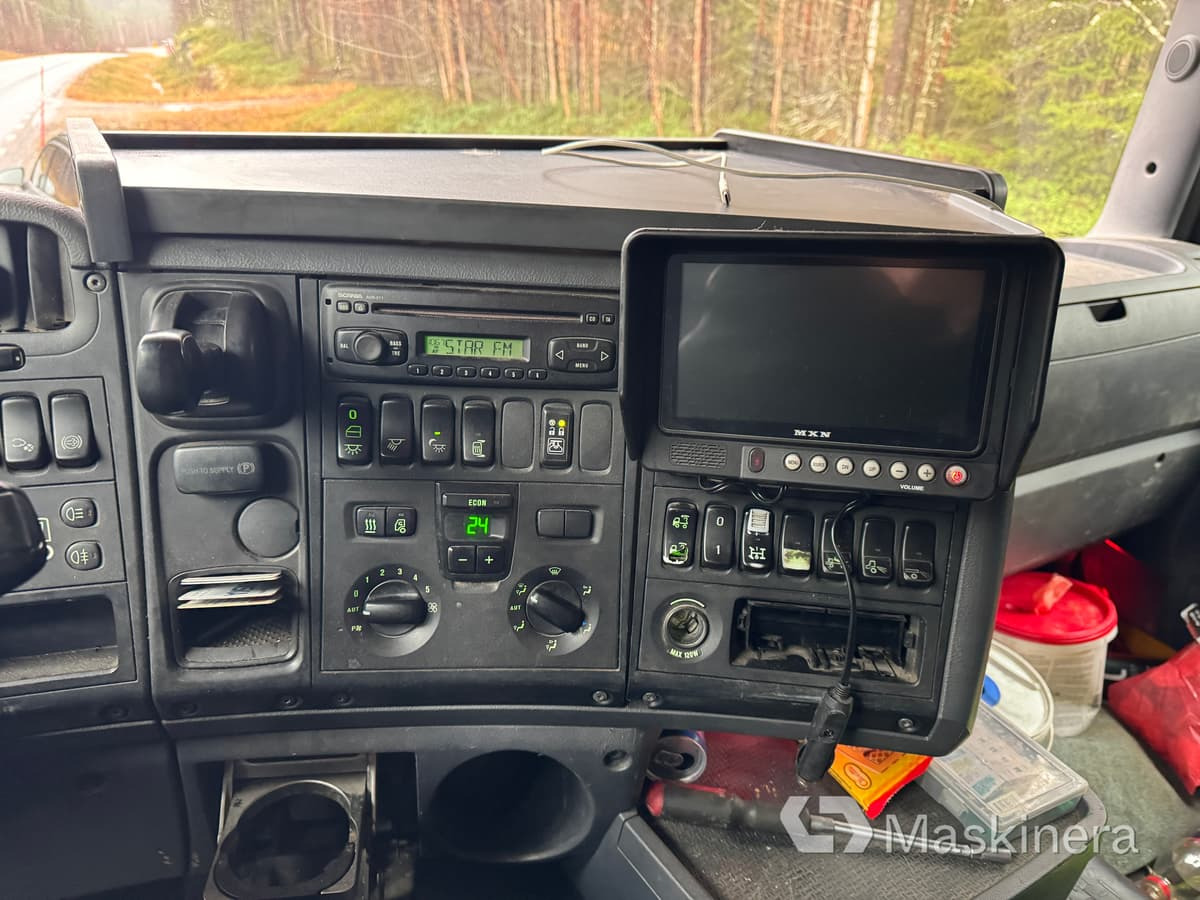 Kravas automašīna pašizgāzējs Scania R500LB8X4*4HHA Kassett bil Scania R500 tridem med vagn: foto 21