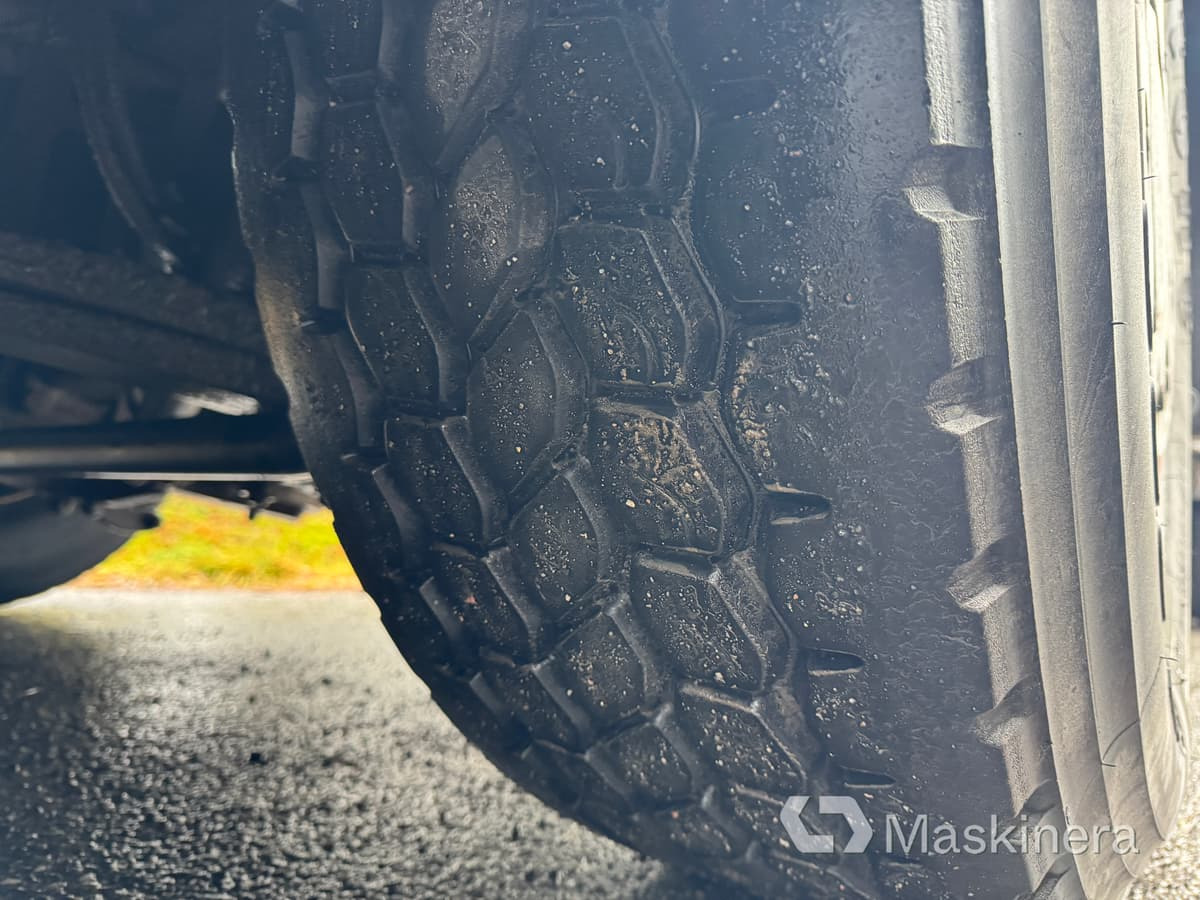 Kravas automašīna pašizgāzējs Scania R500LB8X4*4HHA Kassett bil Scania R500 tridem med vagn: foto 38