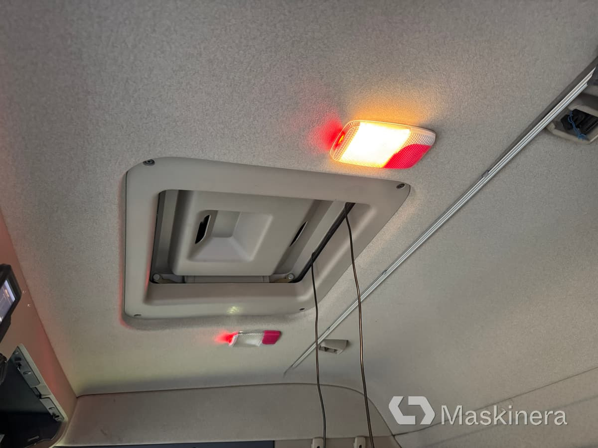 Kravas automašīna pašizgāzējs Scania R500LB8X4*4HHA Kassett bil Scania R500 tridem med vagn: foto 15