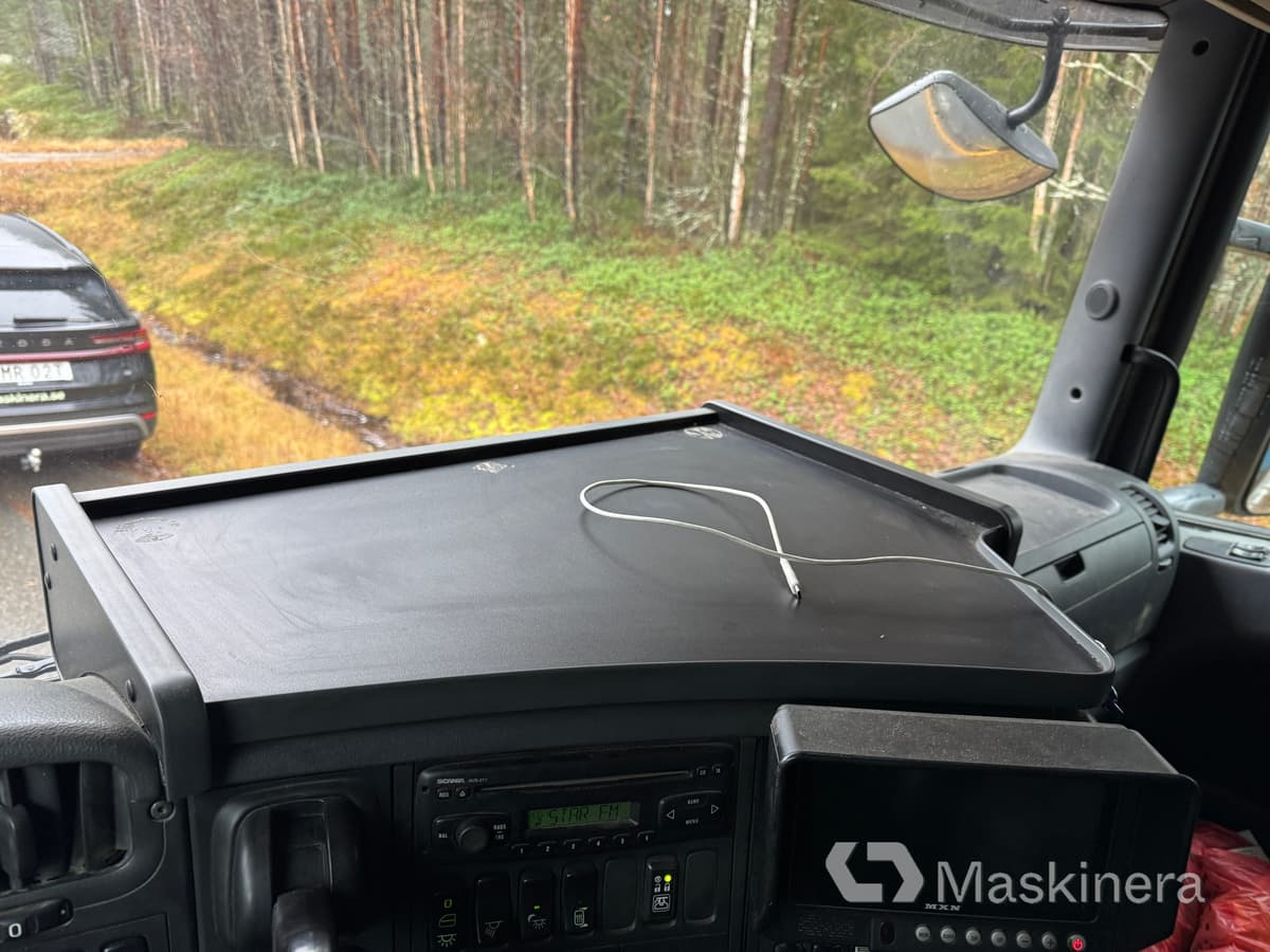 Kravas automašīna pašizgāzējs Scania R500LB8X4*4HHA Kassett bil Scania R500 tridem med vagn: foto 22