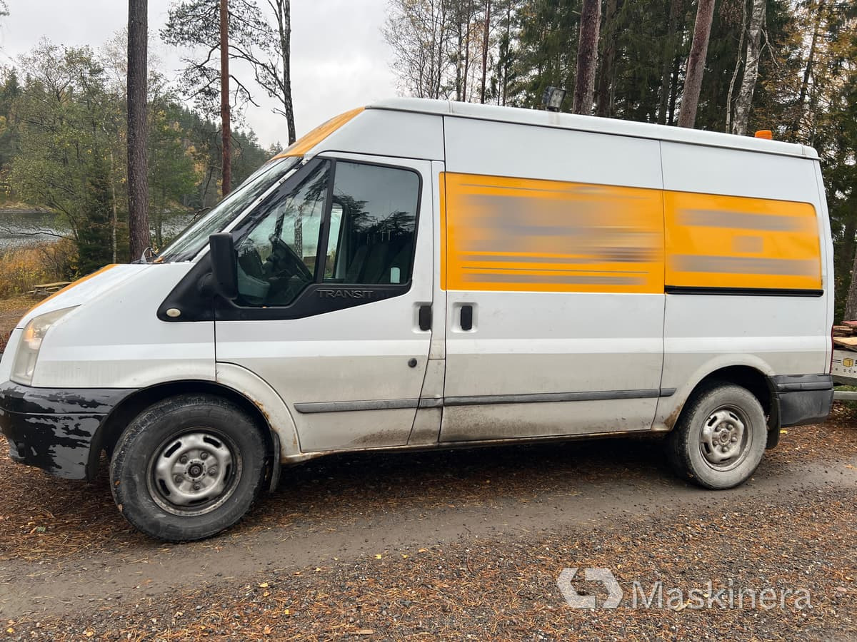 Skåpbil Ford Transit - Kravas mikroautobuss: foto 5 Skåpbil Ford Transit - Kravas mikroautobuss: foto 5
