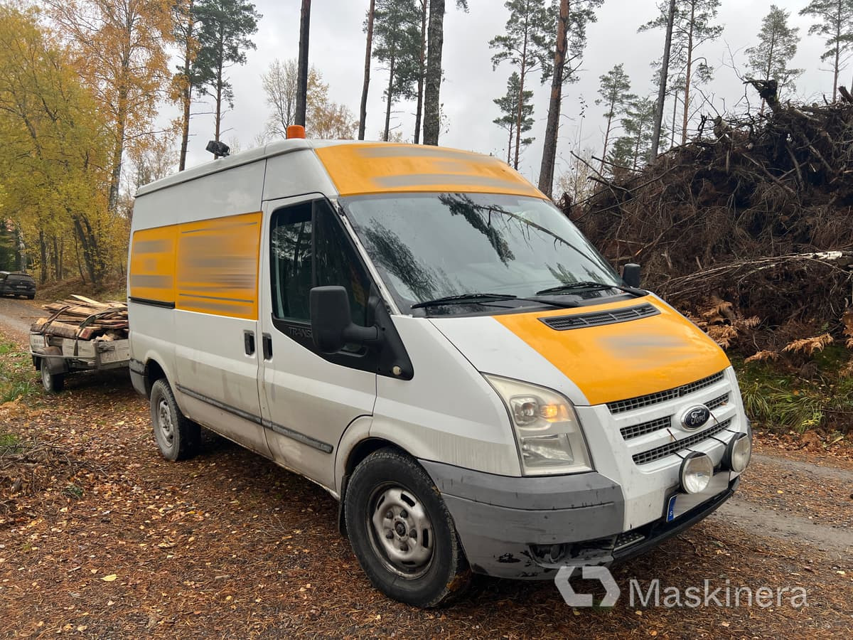 Skåpbil Ford Transit - Kravas mikroautobuss: foto 3 Skåpbil Ford Transit - Kravas mikroautobuss: foto 3