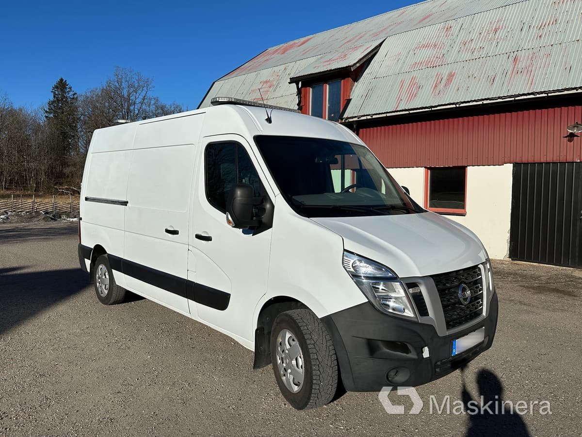 Skåpbil Nissan NV400 Euro 6 - Kravas mikroautobuss: foto 1 Skåpbil Nissan NV400 Euro 6 - Kravas mikroautobuss: foto 1