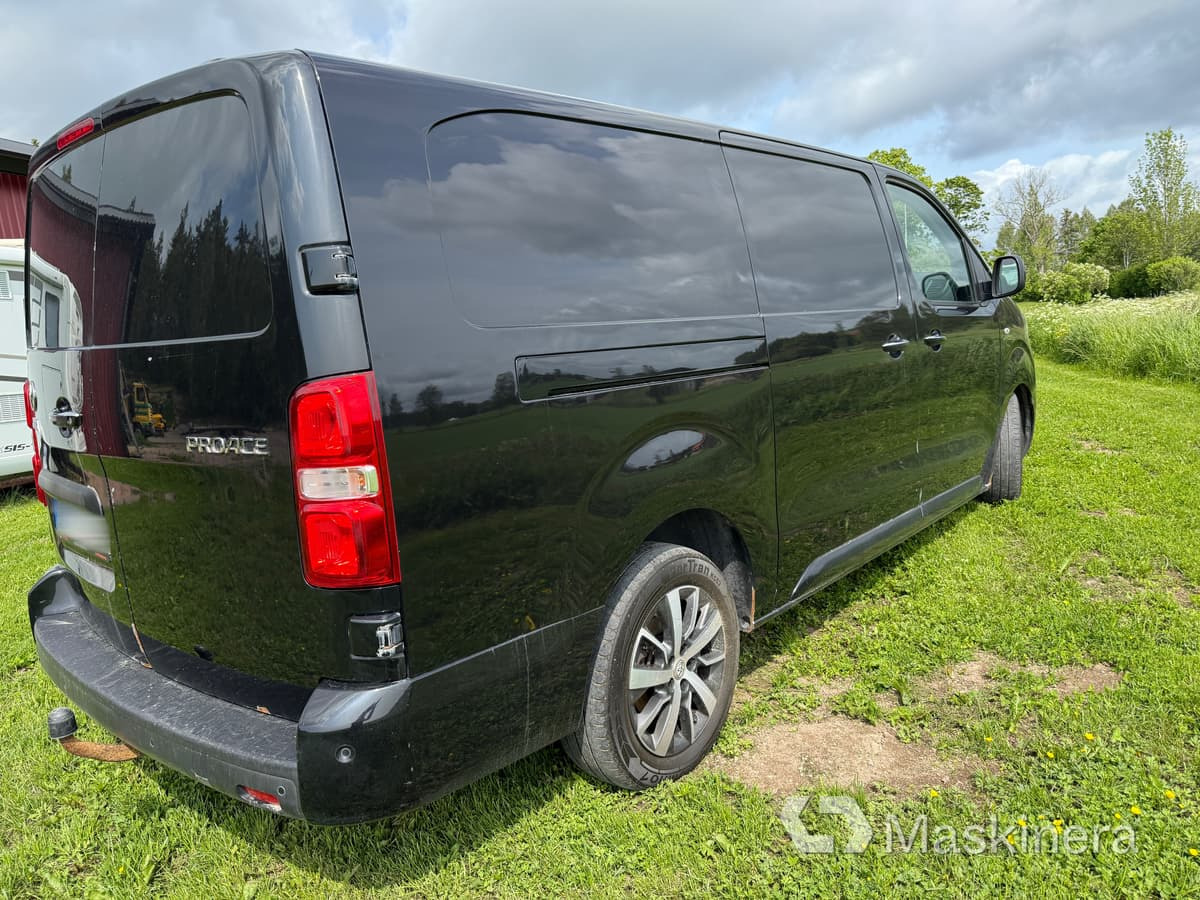 Skåpbil Toyota Proace 2,0 D - Kravas mikroautobuss: foto 5 Skåpbil Toyota Proace 2,0 D - Kravas mikroautobuss: foto 5