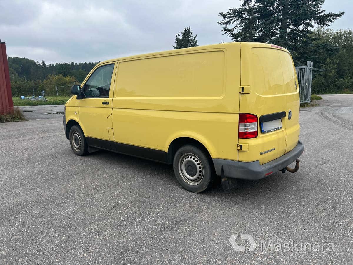 Skåpbil Volkswagen Transporter - Mazs furgons: foto 5 Skåpbil Volkswagen Transporter - Mazs furgons: foto 5