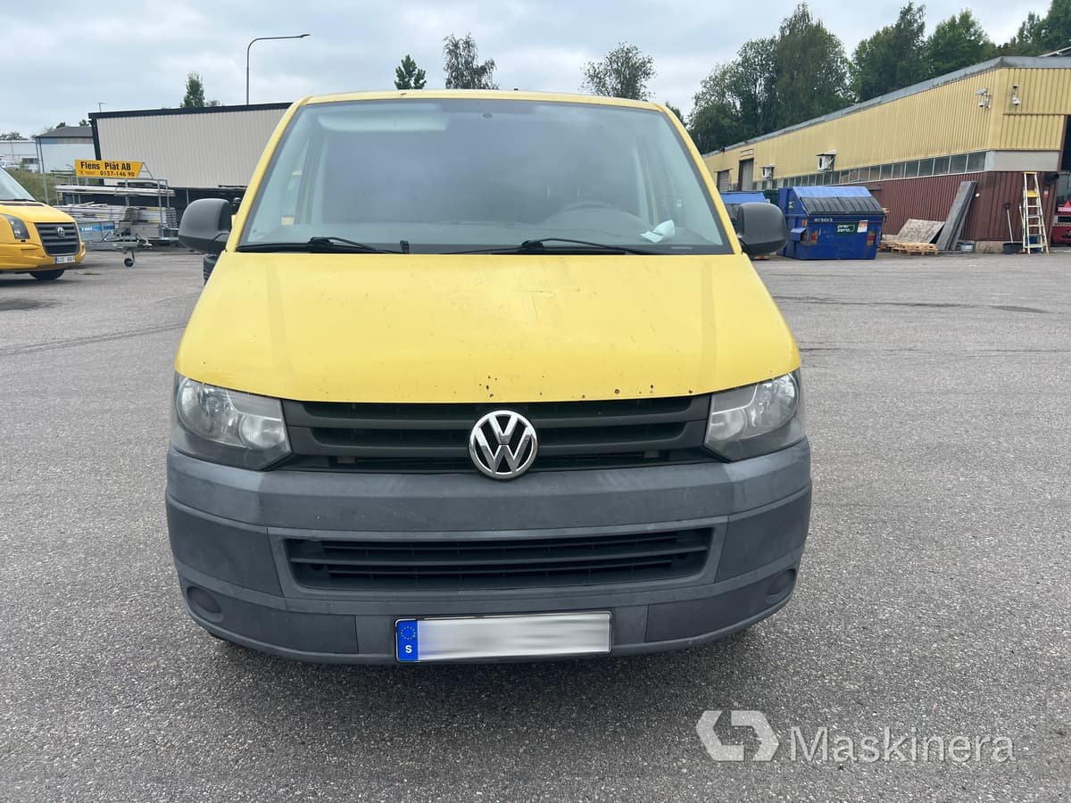 Skåpbil Volkswagen Transporter - Mazs furgons: foto 2 Skåpbil Volkswagen Transporter - Mazs furgons: foto 2