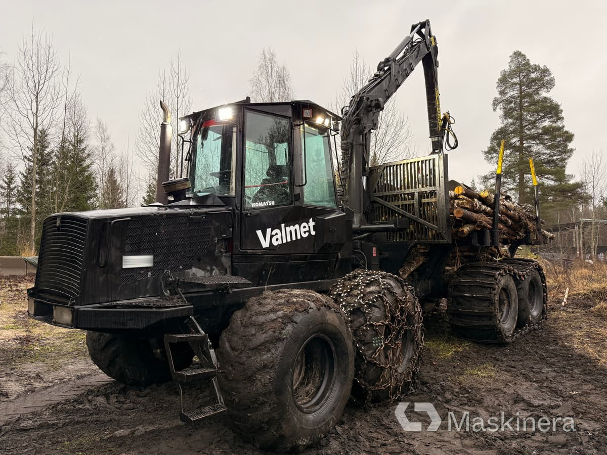 Skotare Valmet 890.1 - Forvarders: foto 1 Skotare Valmet 890.1 - Forvarders: foto 1