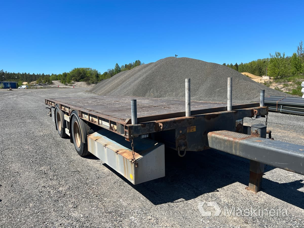 Släp Närko C2YP53G11 med ramper - Piekabe zema profila platforma: foto 4 Släp Närko C2YP53G11 med ramper - Piekabe zema profila platforma: foto 4