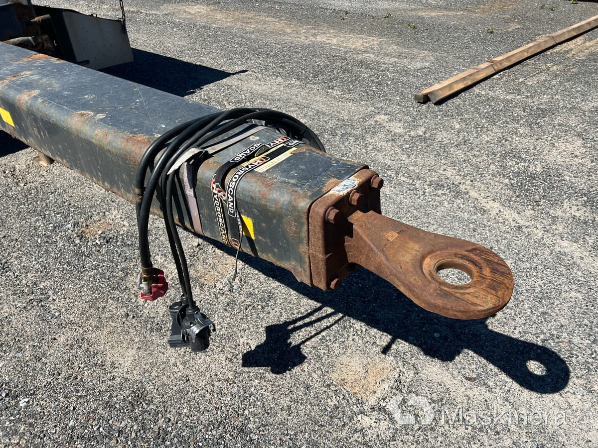 Släp Närko C2YP53G11 med ramper - Piekabe zema profila platforma: foto 3 Släp Närko C2YP53G11 med ramper - Piekabe zema profila platforma: foto 3