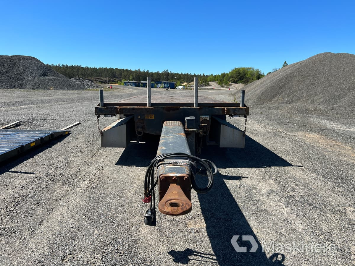 Släp Närko C2YP53G11 med ramper - Piekabe zema profila platforma: foto 2 Släp Närko C2YP53G11 med ramper - Piekabe zema profila platforma: foto 2