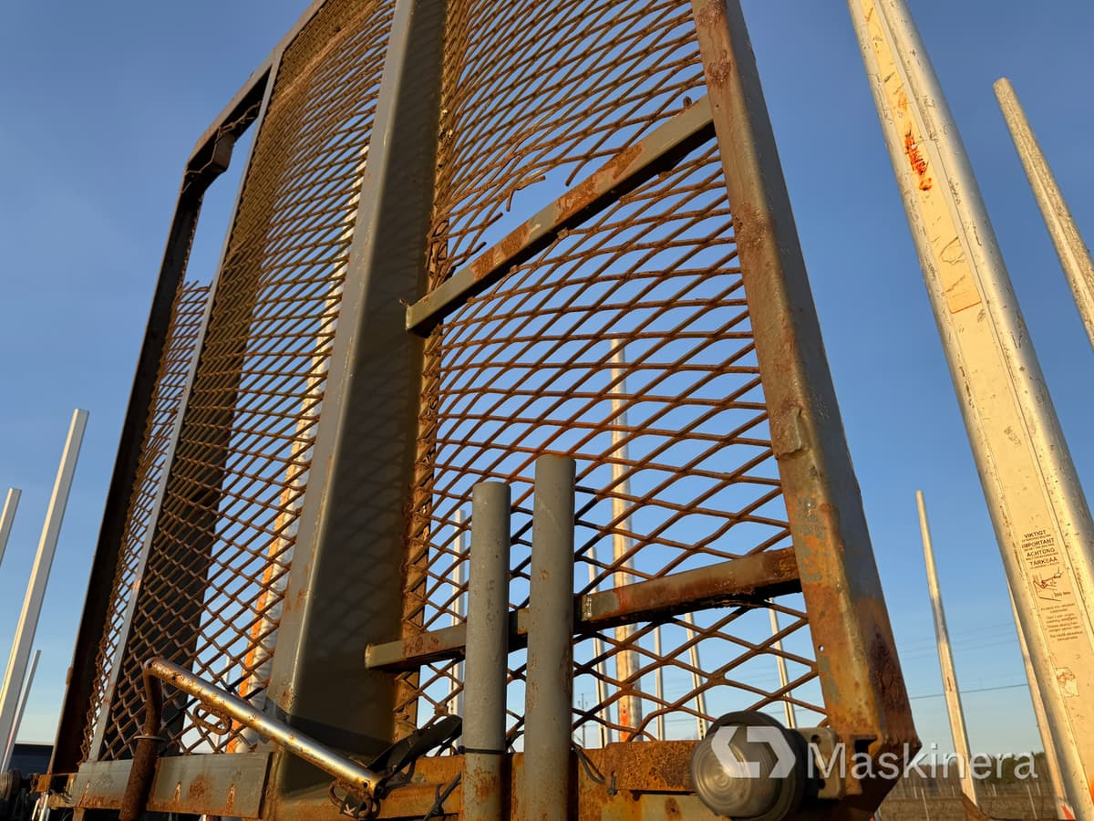 Kokvedēja puspiekabe Timmerlink Parator CV 17-24 (Rep.objekt): foto 10 Kokvedēja puspiekabe Timmerlink Parator CV 17-24 (Rep.objekt): foto 10