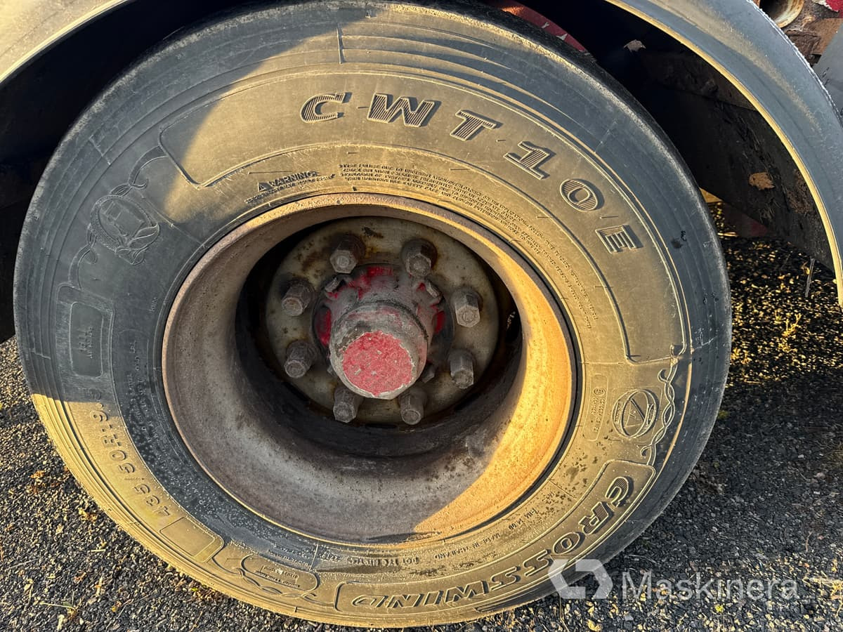 Kokvedēja puspiekabe Timmerlink Parator CV 17-24 (Rep.objekt): foto 34 Kokvedēja puspiekabe Timmerlink Parator CV 17-24 (Rep.objekt): foto 34