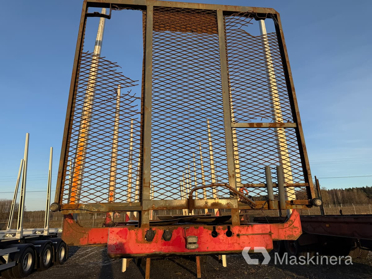 Kokvedēja puspiekabe Timmerlink Parator CV 17-24 (Rep.objekt): foto 7 Kokvedēja puspiekabe Timmerlink Parator CV 17-24 (Rep.objekt): foto 7