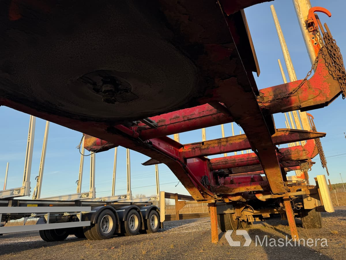 Kokvedēja puspiekabe Timmerlink Parator CV 17-24 (Rep.objekt): foto 14 Kokvedēja puspiekabe Timmerlink Parator CV 17-24 (Rep.objekt): foto 14