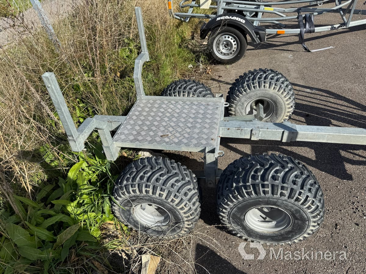 Timmervagn ATV Avestavagnen 1300 kg - Meža piekabe: foto 5 Timmervagn ATV Avestavagnen 1300 kg - Meža piekabe: foto 5