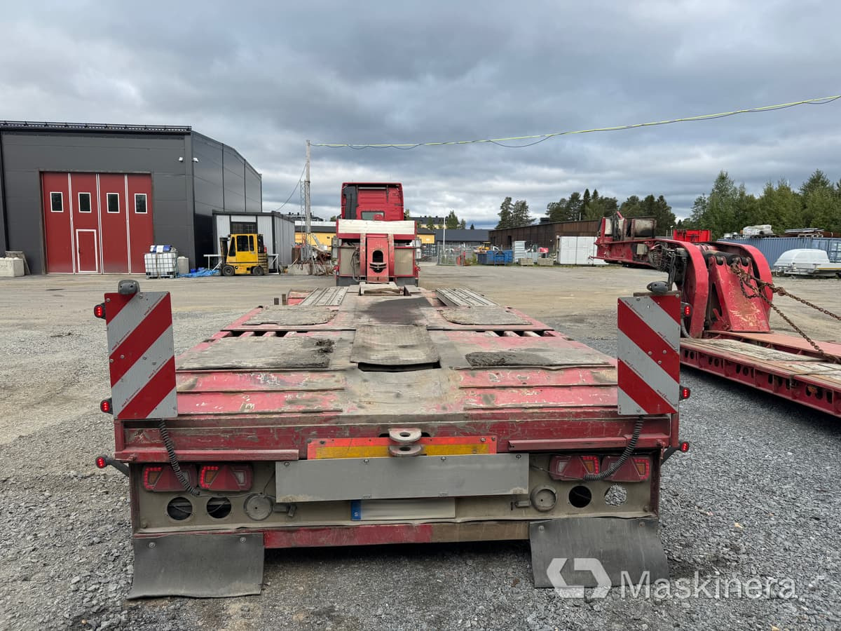 Trailerteknik T3-66-KNOUT-S Maskintrailer Trailerteknik 3-axlad - Puspiekabe autovedējs: foto 4 Trailerteknik T3-66-KNOUT-S Maskintrailer Trailerteknik 3-axlad - Puspiekabe autovedējs: foto 4