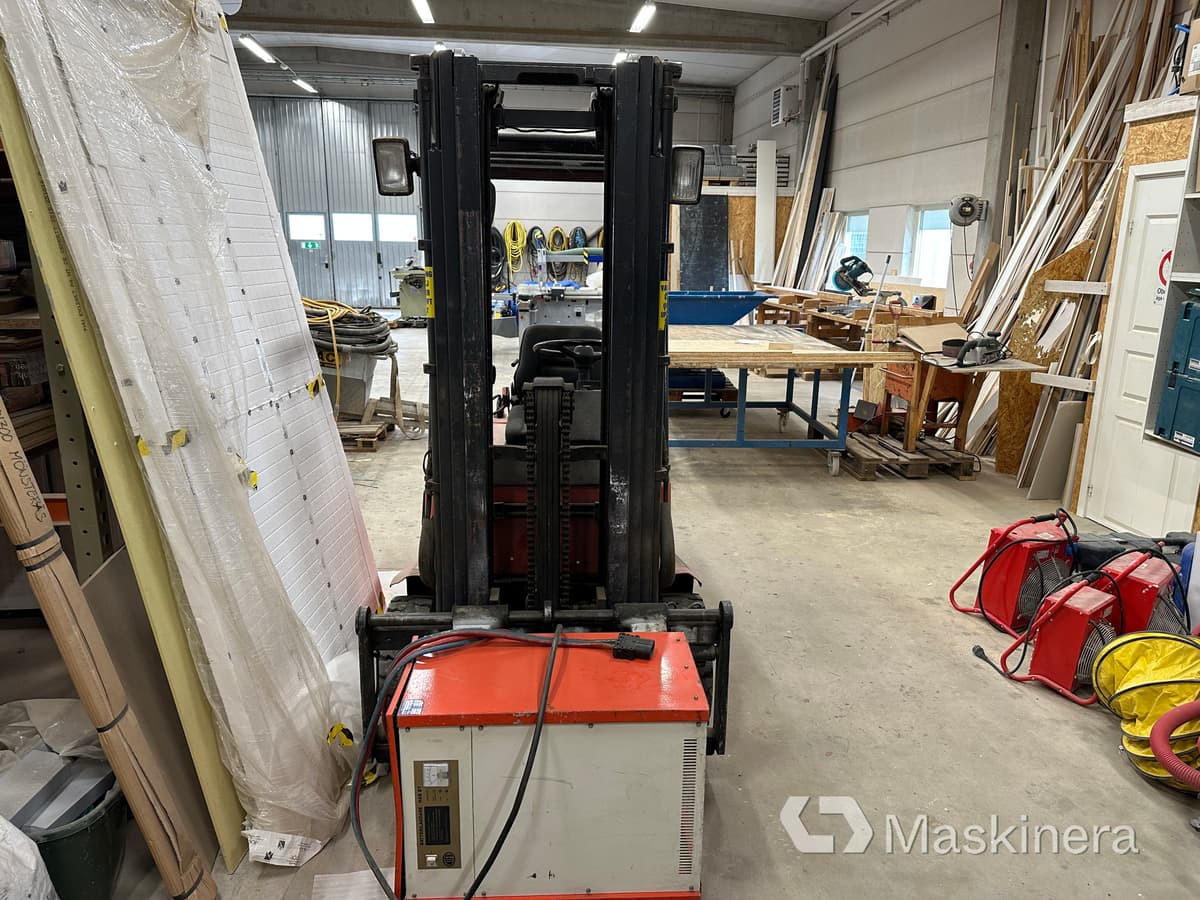 Truck Linde E16S - Elektroiekrāvējs: foto 4 Truck Linde E16S - Elektroiekrāvējs: foto 4