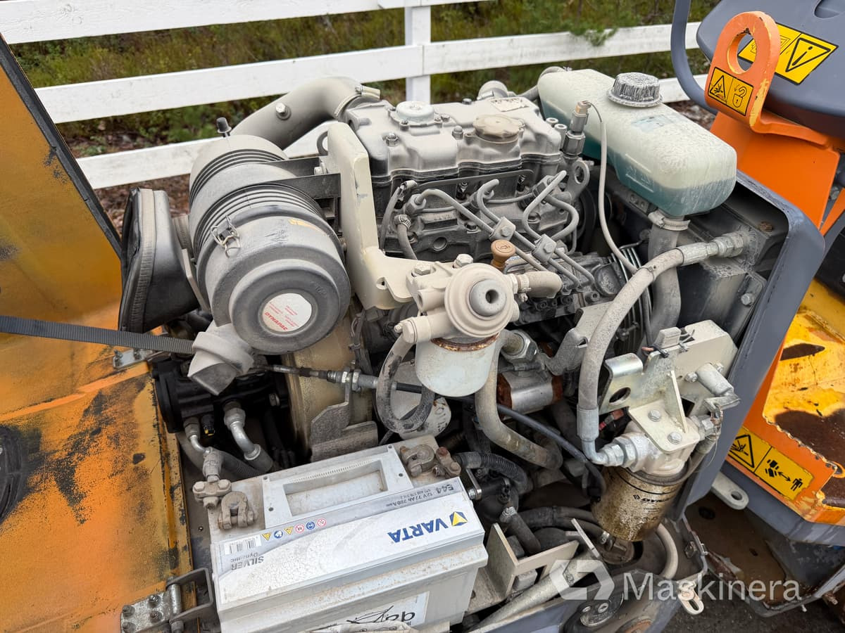 Vält Dynapac CC1000 līzingu Vält Dynapac CC1000: foto 28