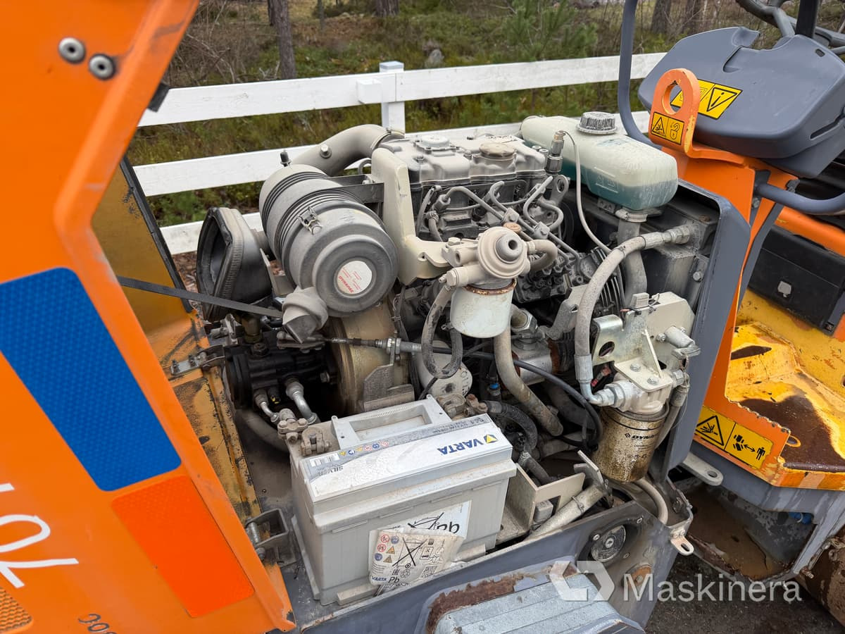 Vält Dynapac CC1000 līzingu Vält Dynapac CC1000: foto 27