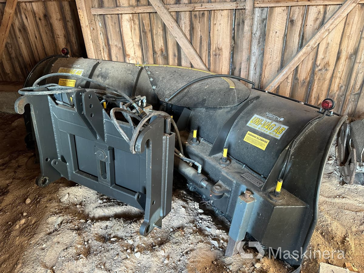 Vikplog Uni-väg UV-320 Stora BM - Sniega arkls: foto 1 Vikplog Uni-väg UV-320 Stora BM - Sniega arkls: foto 1