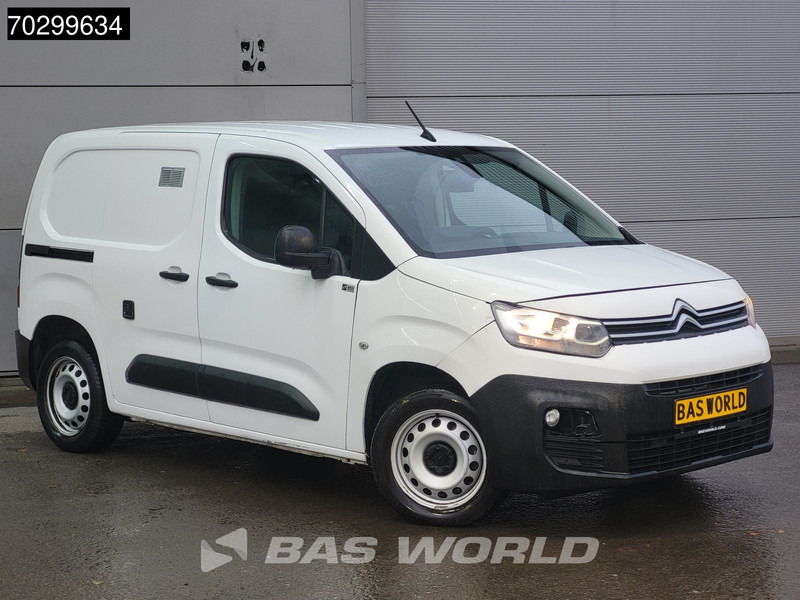 Citroën Berlingo 110PK Automaat Benzine L1H1 Emissievrij Navi Camera Airco Cruise Parkeersensoren Werkplaatsinrichting Euro6 L1 Kompakt Airco Cru - Mazs furgons: foto 3 Citroën Berlingo 110PK Automaat Benzine L1H1 Emissievrij Navi Camera Airco Cruise Parkeersensoren Werkplaatsinrichting Euro6 L1 Kompakt Airco Cru - Mazs furgons: foto 3