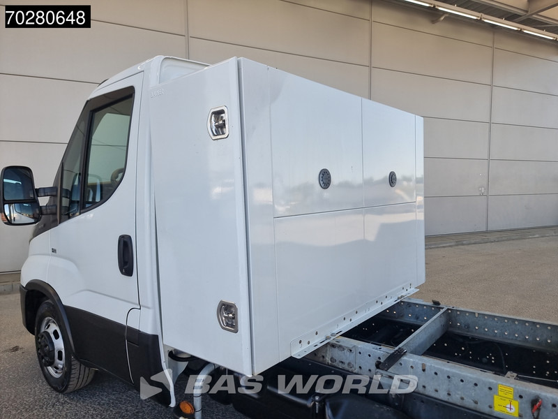 Iveco Daily 35C14 Kipper met Kist Dubbellucht 3,5t Trekhaak Airco Cruise Camera Euro6 Tipper Benne Kieper Airco Trekhaak Cruise control - Komercauto pašizgāzējs: foto 3 Iveco Daily 35C14 Kipper met Kist Dubbellucht 3,5t Trekhaak Airco Cruise Camera Euro6 Tipper Benne Kieper Airco Trekhaak Cruise control - Komercauto pašizgāzējs: foto 3