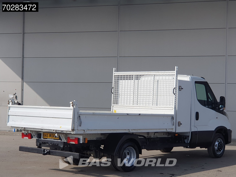 Iveco Daily 35C16 3.0L Kipper met Kist Dubbellucht 3,5t Trekhaak Airco Cruise Euro6 Tipper Benne Kieper 2m3 Airco Trekhaak Cruise control - Komercauto pašizgāzējs: foto 5 Iveco Daily 35C16 3.0L Kipper met Kist Dubbellucht 3,5t Trekhaak Airco Cruise Euro6 Tipper Benne Kieper 2m3 Airco Trekhaak Cruise control - Komercauto pašizgāzējs: foto 5