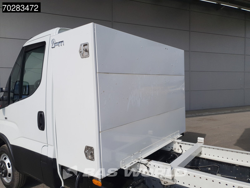 Komercauto pašizgāzējs Iveco Daily 35C16 3.0L Kipper met Kist Dubbellucht 3,5t Trekhaak Airco Cruise Euro6 Tipper Benne Kieper 2m3 Airco Trekhaak Cruise control: foto 7