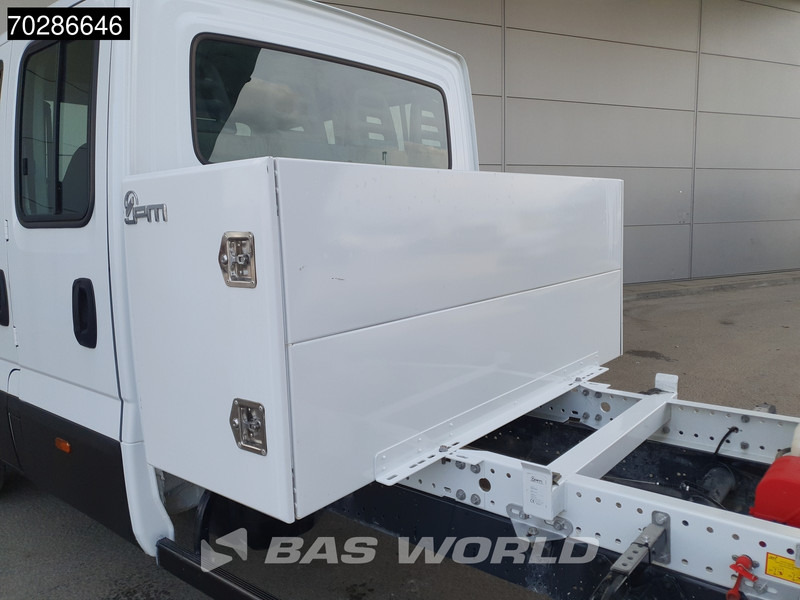 Iveco Daily 35C16 3.0L Open Laadbak met Kist Dubbel Cabine Dubbellucht 3,5t Trekhaak Airco Cruise Euro6 Pritsche Pickup Open Box Airco Trekh - Automašīna ar kravas platformu: foto 3 Iveco Daily 35C16 3.0L Open Laadbak met Kist Dubbel Cabine Dubbellucht 3,5t Trekhaak Airco Cruise Euro6 Pritsche Pickup Open Box Airco Trekh - Automašīna ar kravas platformu: foto 3