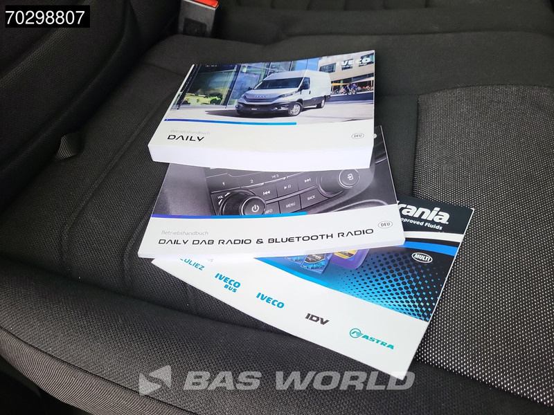 Furgons ar slēgtā virsbūve Iveco Daily 35C16 Laadklep Dubbellucht Bakwagen 160PK Airco Euro6 Meubelbak Koffer Airco: foto 17 Furgons ar slēgtā virsbūve Iveco Daily 35C16 Laadklep Dubbellucht Bakwagen 160PK Airco Euro6 Meubelbak Koffer Airco: foto 17