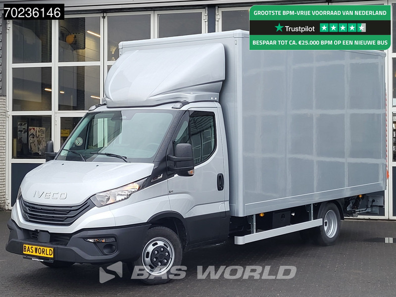 Iveco Daily 35C18 2025 MODEL Automaat 1000kg Laadklep ACC Navi Airco Zijdeur Bakwagen Meubelbak Koffer 22m3 Airco - Furgons ar slēgtā virsbūve: foto 1 Iveco Daily 35C18 2025 MODEL Automaat 1000kg Laadklep ACC Navi Airco Zijdeur Bakwagen Meubelbak Koffer 22m3 Airco - Furgons ar slēgtā virsbūve: foto 1