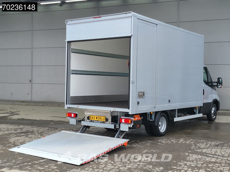Iveco Daily 35C18 2025 MODEL Automaat 1000kg Laadklep ACC Navi Airco Zijdeur Bakwagen Meubelbak Koffer Airco - Furgons ar slēgtā virsbūve: foto 3 Iveco Daily 35C18 2025 MODEL Automaat 1000kg Laadklep ACC Navi Airco Zijdeur Bakwagen Meubelbak Koffer Airco - Furgons ar slēgtā virsbūve: foto 3
