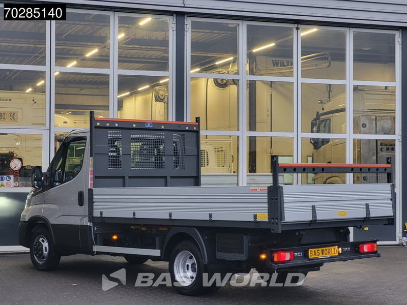 Iveco Daily 35C21 3.0L 210PK Automaat Open Laadbak 2025 model ACC Airco CarPlay Pritsche Pickup Open Box Airco - Automašīna ar kravas platformu: foto 5 Iveco Daily 35C21 3.0L 210PK Automaat Open Laadbak 2025 model ACC Airco CarPlay Pritsche Pickup Open Box Airco - Automašīna ar kravas platformu: foto 5