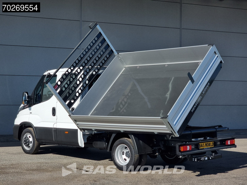 Iveco Daily 35C21 3 zijdige Kipper Dubbel Cabine 210PK 3.0L Dubbellucht Airco Cruise LED Camera Tipper Benne Kieper 2m3 Airco Trekhaak - Komercauto pašizgāzējs: foto 2 Iveco Daily 35C21 3 zijdige Kipper Dubbel Cabine 210PK 3.0L Dubbellucht Airco Cruise LED Camera Tipper Benne Kieper 2m3 Airco Trekhaak - Komercauto pašizgāzējs: foto 2