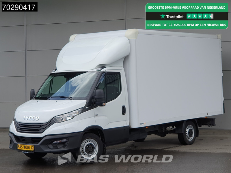 Iveco Daily 35S16 Automaat Bakwagen Achterdeuren 160PK Airco Camera Euro6 Meubelbak Koffer 21m3 Airco - Furgons ar slēgtā virsbūve: foto 1 Iveco Daily 35S16 Automaat Bakwagen Achterdeuren 160PK Airco Camera Euro6 Meubelbak Koffer 21m3 Airco - Furgons ar slēgtā virsbūve: foto 1