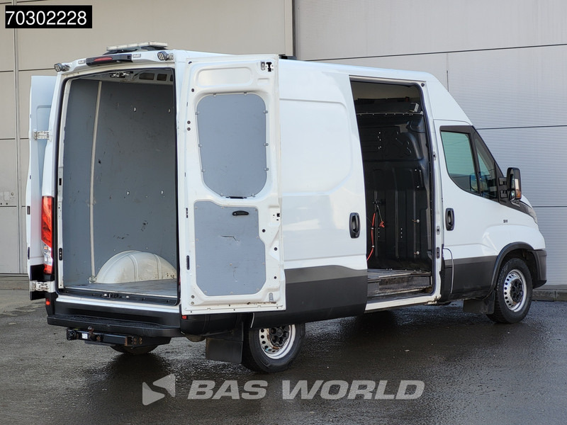 Kravas mikroautobuss Iveco Daily 35S16 Automaat L2H2 3,5t Trekhaak 160PK ACC Navi Airco Camera Werkplaatsinrichting Euro6 L2 Airco Trekhaak: foto 6