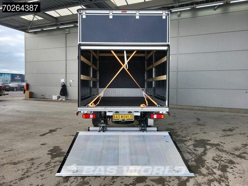 Iveco Daily 35S18 3.0L 180PK Automaat Schuifzeilen Laadklep ACC LED Navi Camera Euro6 Schuifzeil Zeilen Koffer Meubelbak Bakwagen 22m3 Airco - Furgons ar tentu: foto 3 Iveco Daily 35S18 3.0L 180PK Automaat Schuifzeilen Laadklep ACC LED Navi Camera Euro6 Schuifzeil Zeilen Koffer Meubelbak Bakwagen 22m3 Airco - Furgons ar tentu: foto 3