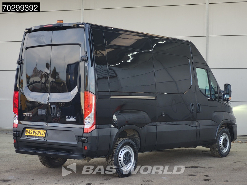 Iveco Daily 35S18 3.0L Automaat L2H2 180PK ACC LED Navi Airco 3,5t Trekgewicht Euro6 L2H2 Airco - Kravas mikroautobuss: foto 5 Iveco Daily 35S18 3.0L Automaat L2H2 180PK ACC LED Navi Airco 3,5t Trekgewicht Euro6 L2H2 Airco - Kravas mikroautobuss: foto 5
