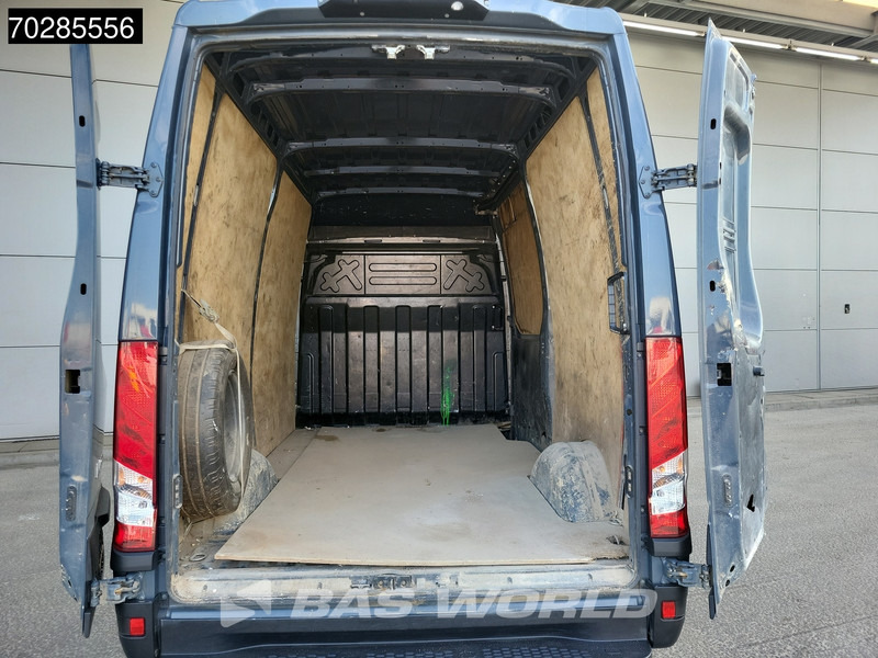 Iveco Daily 35S18 3.0L Automaat L2H2 3,5t Trekhaak LED Navi Airco Cruise Camera Euro6 L2 11m3 Airco Trekhaak Cruise control - Kravas mikroautobuss: foto 3 Iveco Daily 35S18 3.0L Automaat L2H2 3,5t Trekhaak LED Navi Airco Cruise Camera Euro6 L2 11m3 Airco Trekhaak Cruise control - Kravas mikroautobuss: foto 3