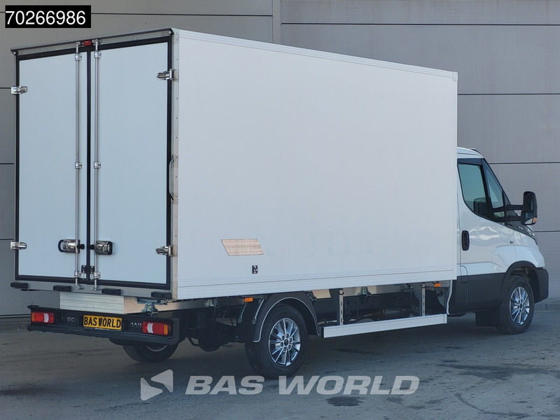 Iveco Daily 35S18 3.0L Koelwagen Thermoking C-250 LED ACC Navi Airco Koel Koeler Kühl Kühler Bakwagen Kühlkoffer 17m3 Airco - Komercauto refrižerators: foto 5 Iveco Daily 35S18 3.0L Koelwagen Thermoking C-250 LED ACC Navi Airco Koel Koeler Kühl Kühler Bakwagen Kühlkoffer 17m3 Airco - Komercauto refrižerators: foto 5