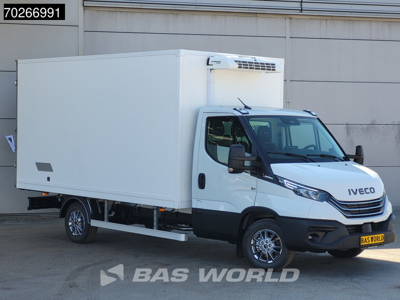 Iveco Daily 35S18 3.0L Koelwagen Vriezer Thermoking V-200 MAX 220V stekker -18 LED Navi Airco ACC Koel Koeler Kühler Kühlwagen Kühlkoffer Vr - Komercauto refrižerators: foto 5 Iveco Daily 35S18 3.0L Koelwagen Vriezer Thermoking V-200 MAX 220V stekker -18 LED Navi Airco ACC Koel Koeler Kühler Kühlwagen Kühlkoffer Vr - Komercauto refrižerators: foto 5
