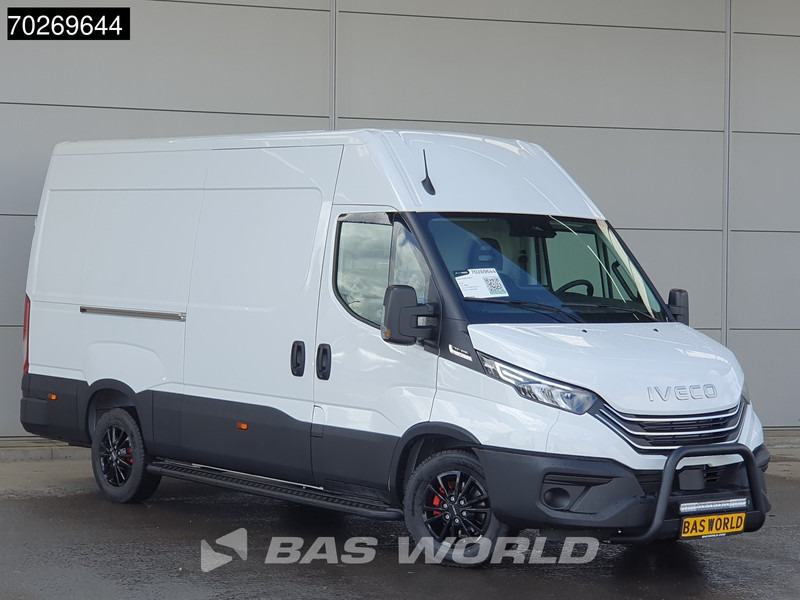 Iveco Daily 35S21 3.0L Automaat Black Edition 2025 model L2H2 Trekhaak Tacho ACC LED CarPlay Velgen Camera 12m3 Airco Trekhaak - Kravas mikroautobuss: foto 5 Iveco Daily 35S21 3.0L Automaat Black Edition 2025 model L2H2 Trekhaak Tacho ACC LED CarPlay Velgen Camera 12m3 Airco Trekhaak - Kravas mikroautobuss: foto 5