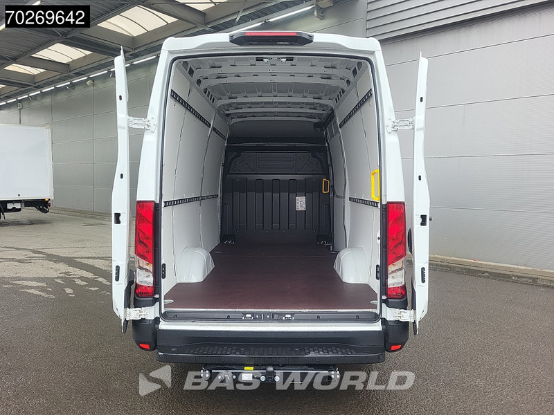 Iveco Daily 35S21 3.0L Automaat Black Edition 2025 model L2H2 Trekhaak Tacho ACC LED CarPlay Velgen Camera 12m3 Airco Trekhaak - Kravas mikroautobuss: foto 3 Iveco Daily 35S21 3.0L Automaat Black Edition 2025 model L2H2 Trekhaak Tacho ACC LED CarPlay Velgen Camera 12m3 Airco Trekhaak - Kravas mikroautobuss: foto 3