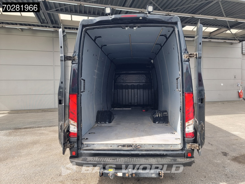 Iveco Daily 50C18 3.0L Automaat L4H2 Luchtvering Dubbellucht 3,5t Trekhaak Airco Cruise Camera Euro6 L4 16m3 Airco Trekhaak Cruise control - Kravas mikroautobuss: foto 3 Iveco Daily 50C18 3.0L Automaat L4H2 Luchtvering Dubbellucht 3,5t Trekhaak Airco Cruise Camera Euro6 L4 16m3 Airco Trekhaak Cruise control - Kravas mikroautobuss: foto 3