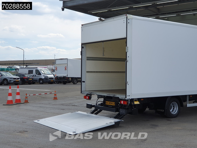 Iveco Daily 70C21 Automaat Luchtvering Laadklep 210PK Airco Cruise Camera Euro6 Meubelbak Koffer 37m3 Airco Cruise control - Furgons ar slēgtā virsbūve: foto 3 Iveco Daily 70C21 Automaat Luchtvering Laadklep 210PK Airco Cruise Camera Euro6 Meubelbak Koffer 37m3 Airco Cruise control - Furgons ar slēgtā virsbūve: foto 3